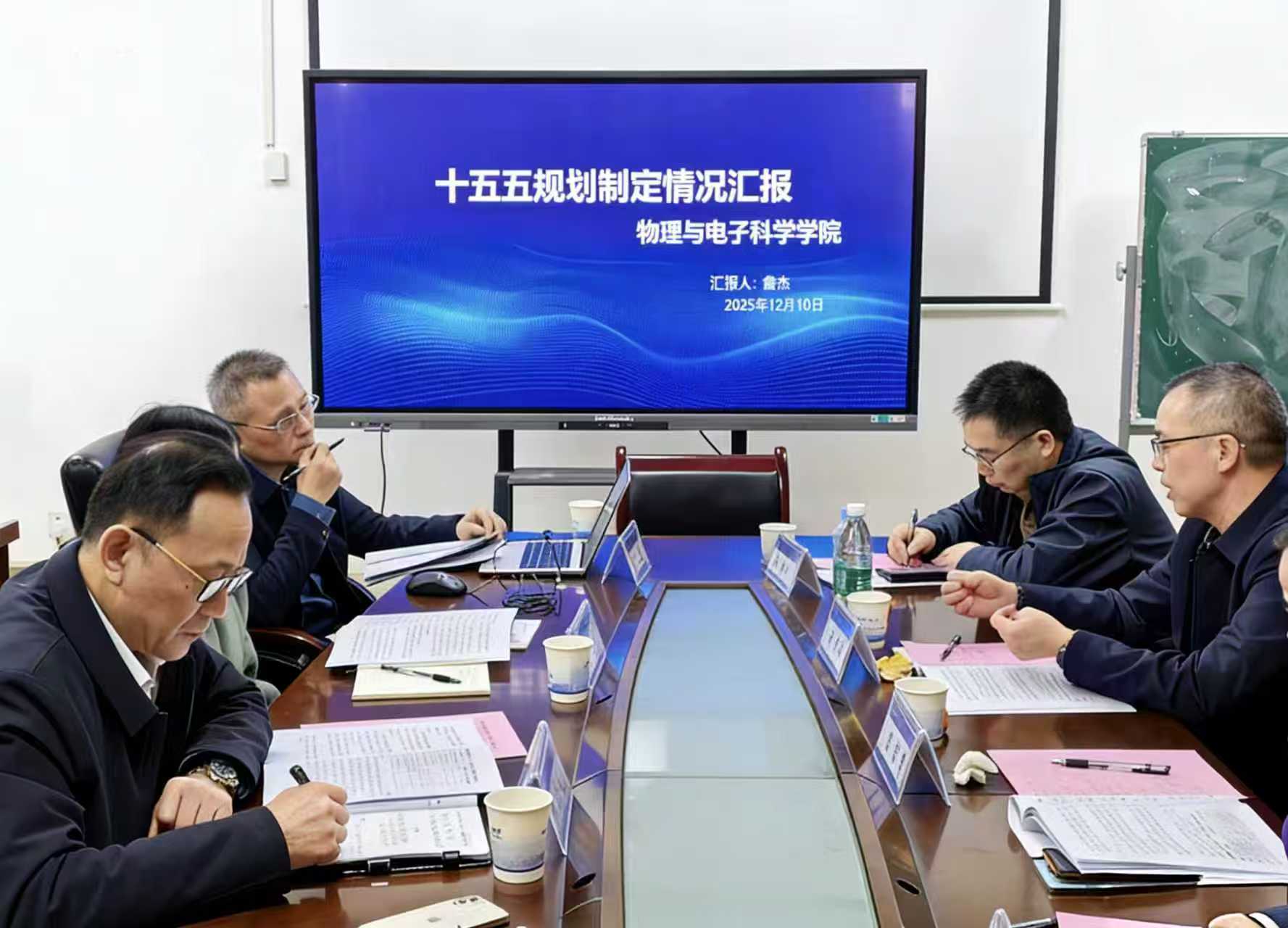 715d1bcdfe1d4812a6bf20ef54d7bc51.jpg 715d1bcdfe1d4812a6bf20ef54d7bc51.jpg